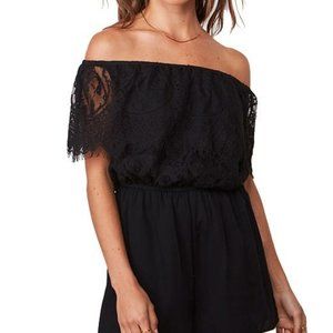 BB Dakota Charisse Lace detail romper size small
